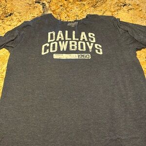 Dallas cowboys 2XL tshirt